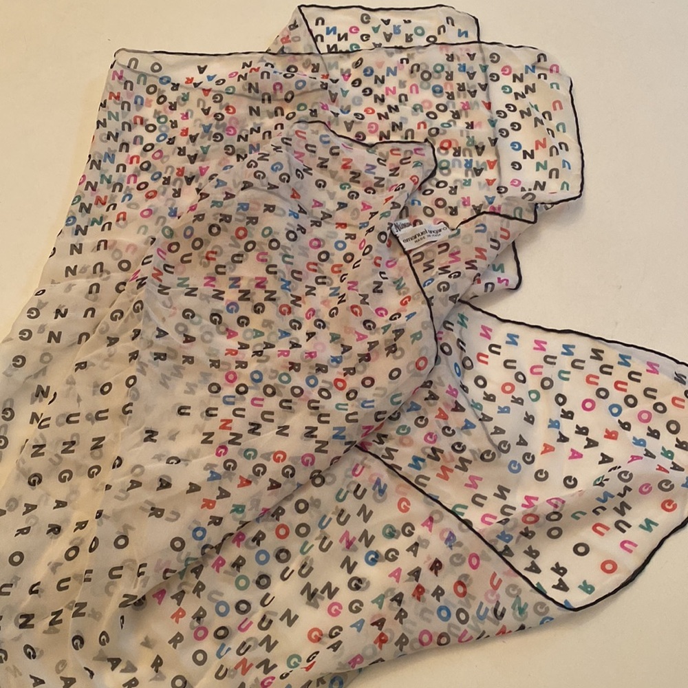 Vintage Emanuel Ungaro square silk scarf from Neiman Marcus - Picture 5 of 7